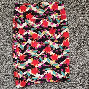 Lularoe Cassie Pencil Skirt in Size Medium